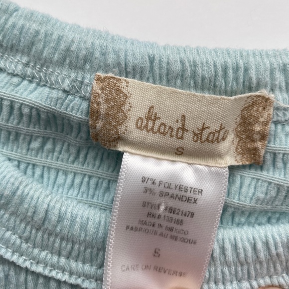 Altar'd State Short Sleeve Smocked Crop Top - Size Small - Picture 5 of 6
